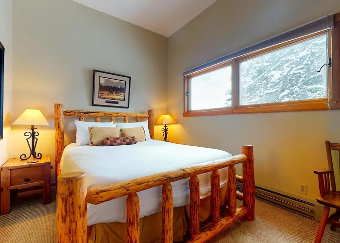 621 Tamarack Apartamento
