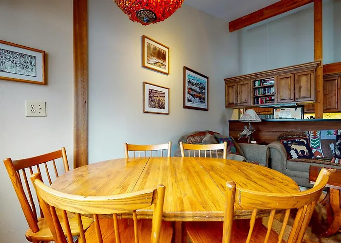 621 Tamarack Apartamento *